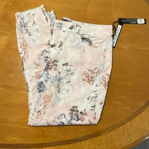 NWT Charlie B Printed Twill Pant Size 14